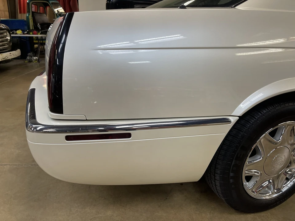 1995 Cadillac Eldorado 12th Gen - Image 19 of 31
