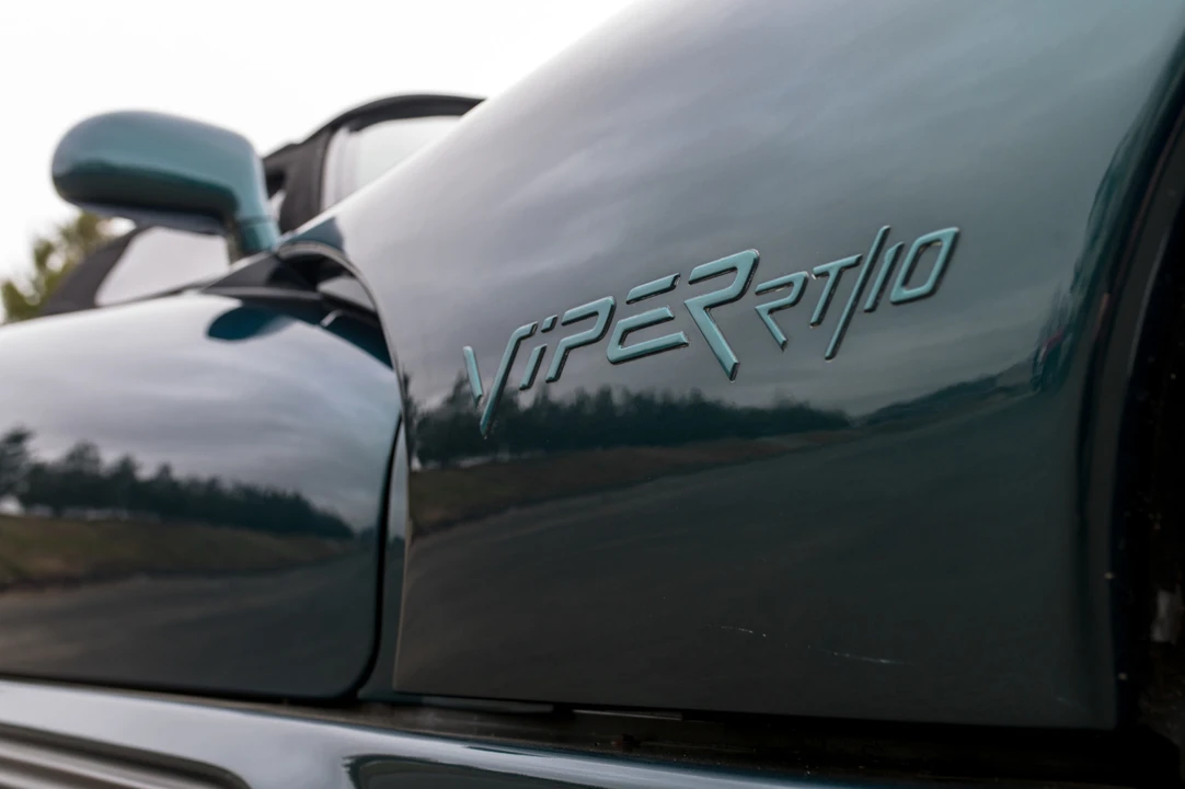 1995 Dodge Viper 1st Gen - Image 24 of 31