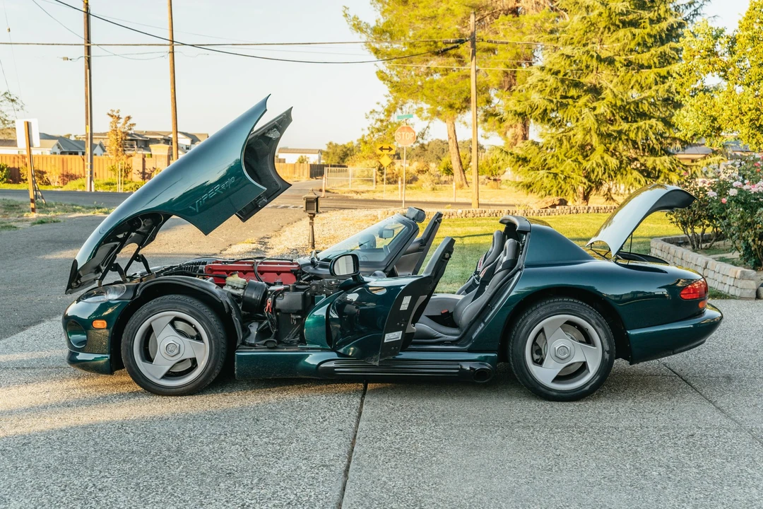 1995 Dodge Viper 1st Gen - Image 14 of 31