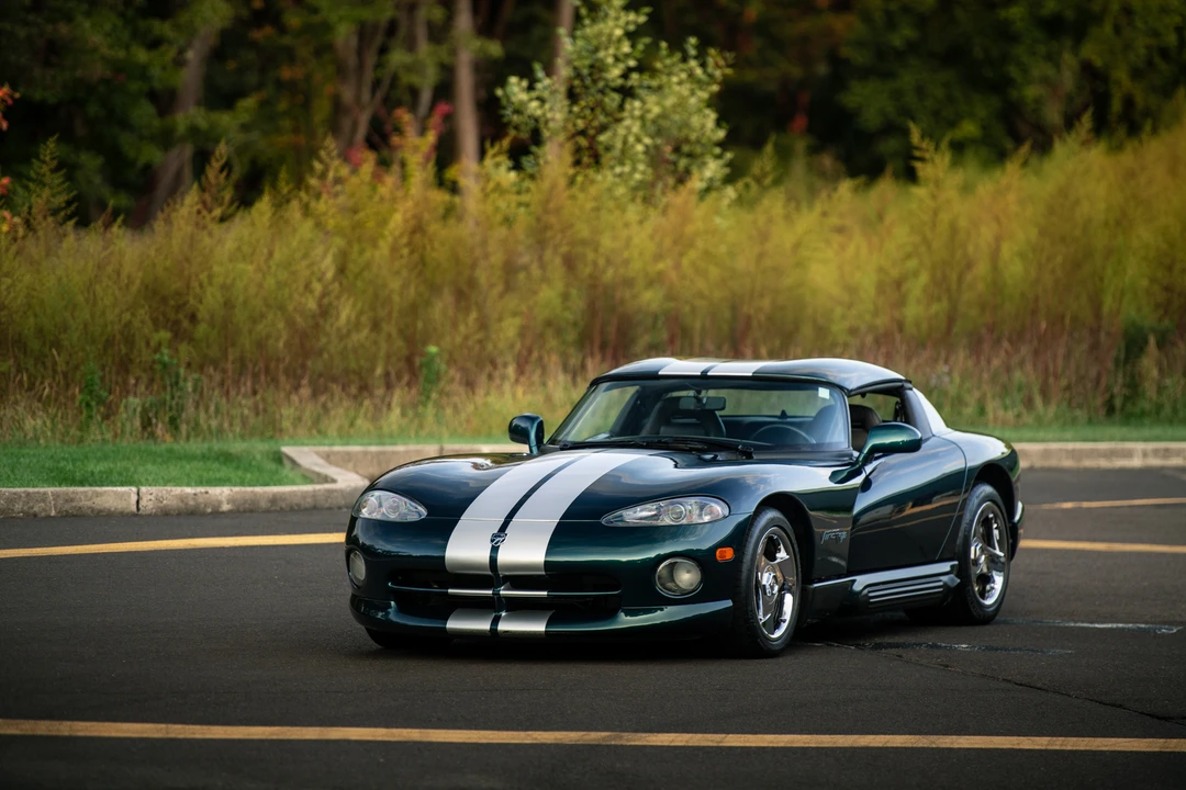 1995 Dodge Viper 1st Gen - Image 2 of 31