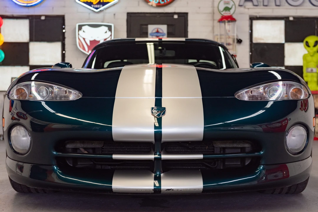 1995 Dodge Viper 1st Gen - Image 18 of 31