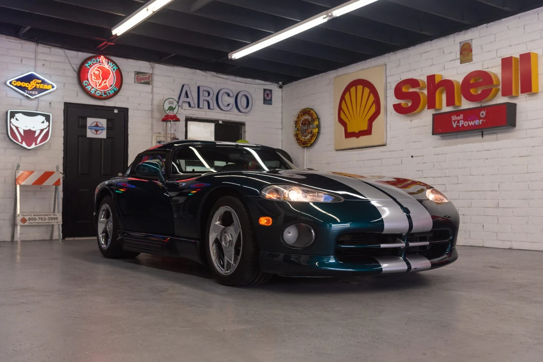 1995 Dodge Viper 1st Gen - Image 13 of 31