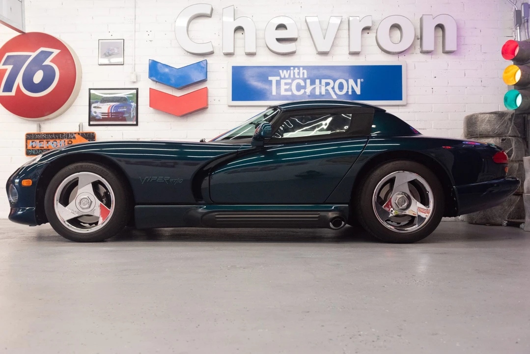 1995 Dodge Viper 1st Gen - Image 5 of 31