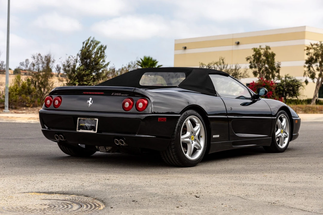 1995 Ferrari F355 Spider - Image 13 of 31