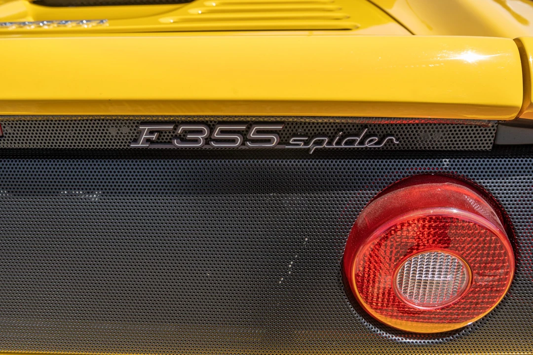1995 Ferrari F355 Spider - Image 28 of 31