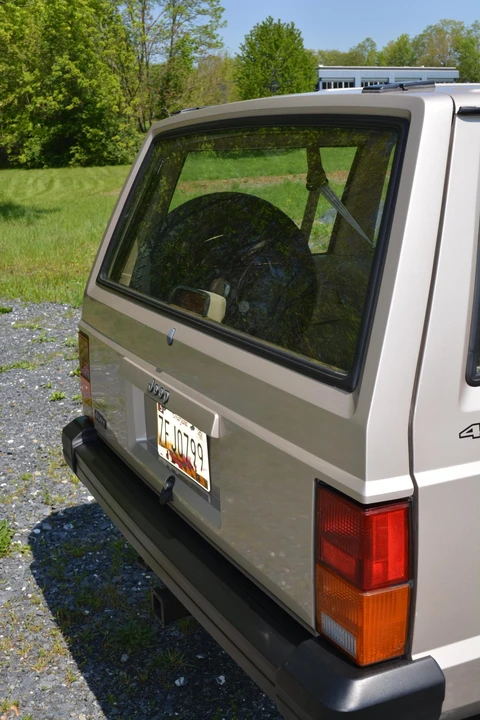 1995 Jeep XJ Cherokee - Image 29 of 31