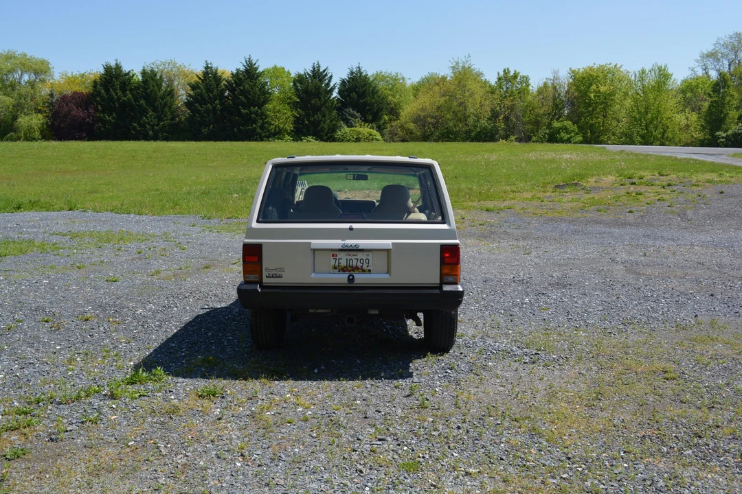 1995 Jeep XJ Cherokee - Image 7 of 31