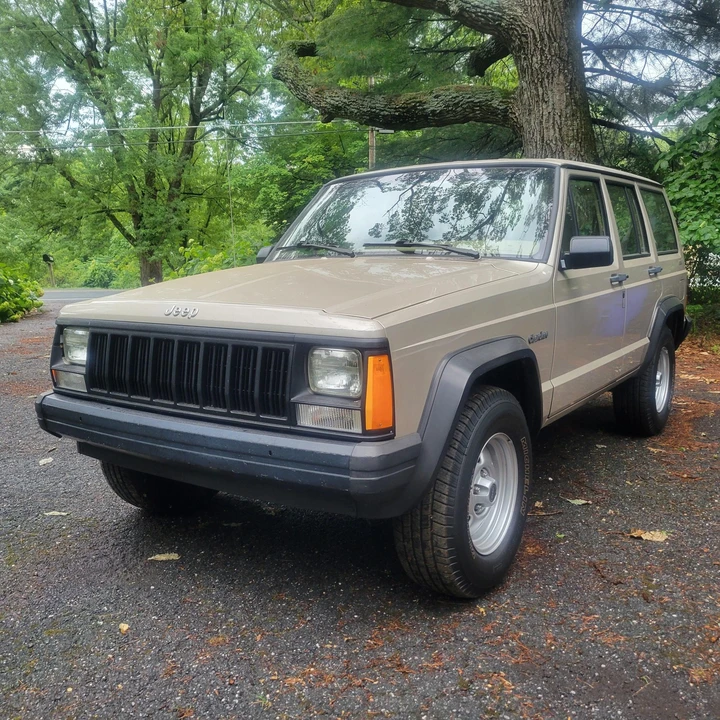 1995 Jeep XJ Cherokee - Image 14 of 31