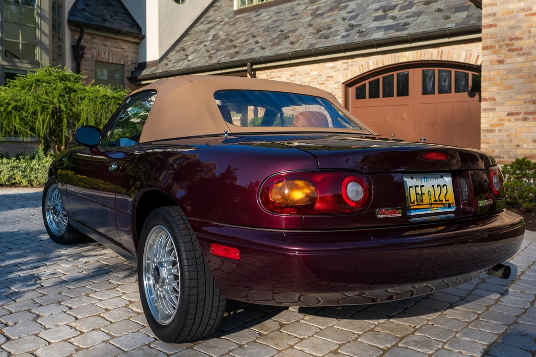 1995 Mazda NA MX-5 Miata - Image 11 of 31