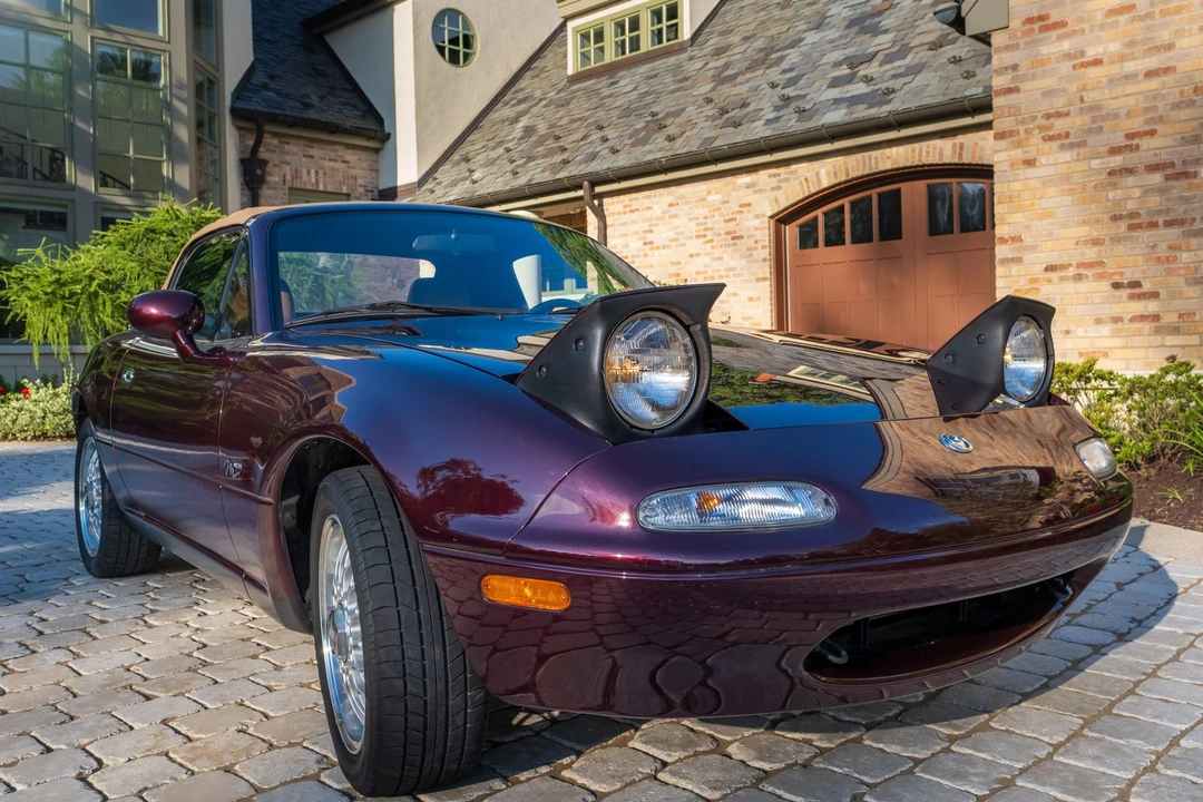 1995 Mazda NA MX-5 Miata - Image 6 of 31