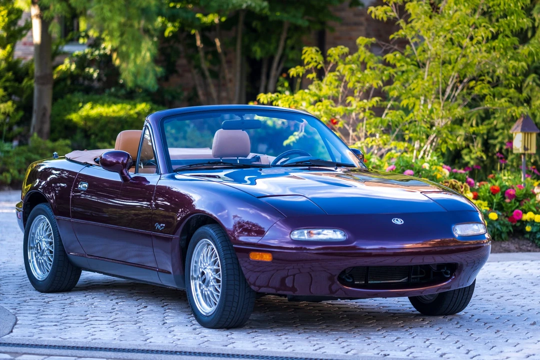 1995 Mazda NA MX-5 Miata - Image 2 of 31