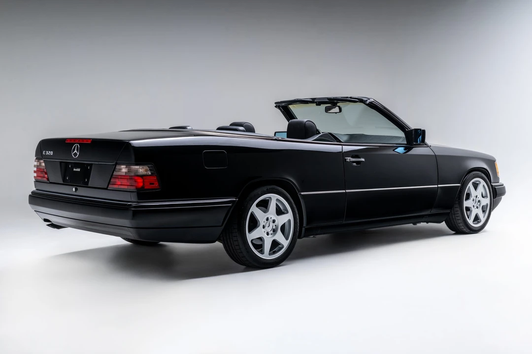 1995 Mercedes-Benz W124 E-Class - Image 16 of 31