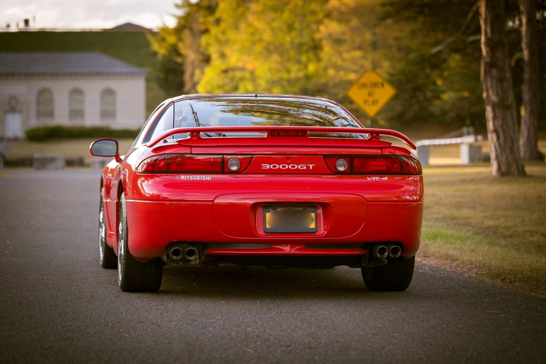 1995 Mitsubishi 3000GT Series 2 - Image 16 of 31