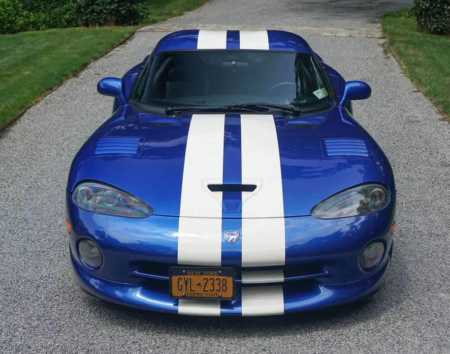1996 Dodge Viper GTS 2nd Gen - Image 2 of 6