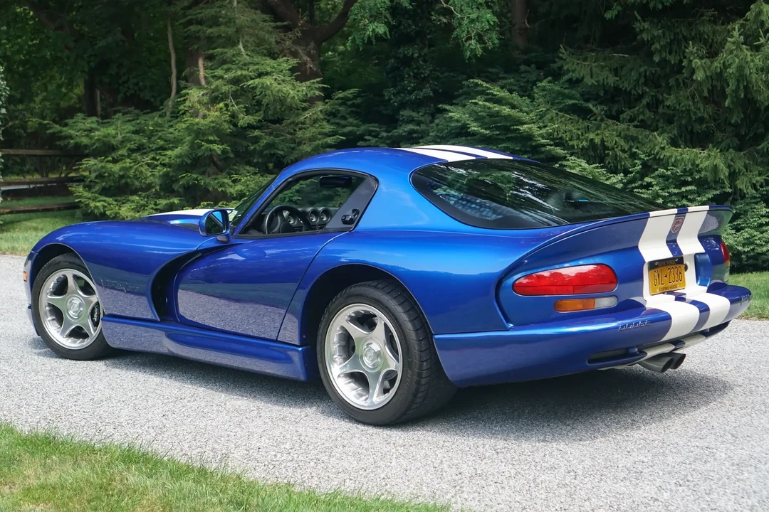 1996 Dodge Viper GTS 2nd Gen - Image 6 of 6