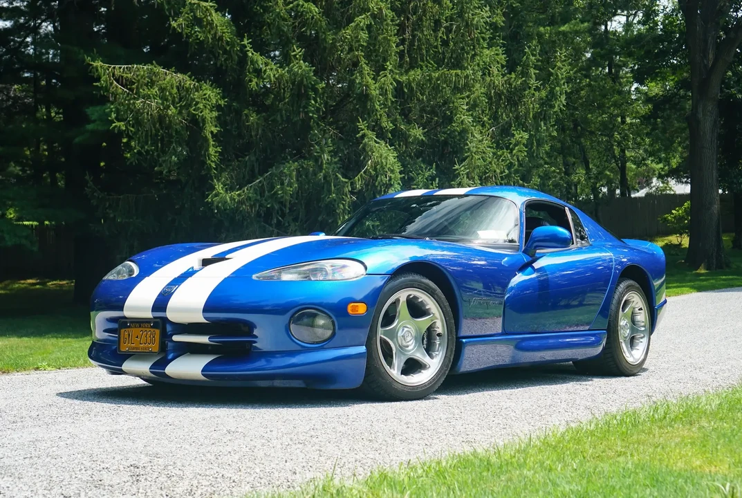 1996 Dodge Viper GTS 2nd Gen - Image 5 of 6