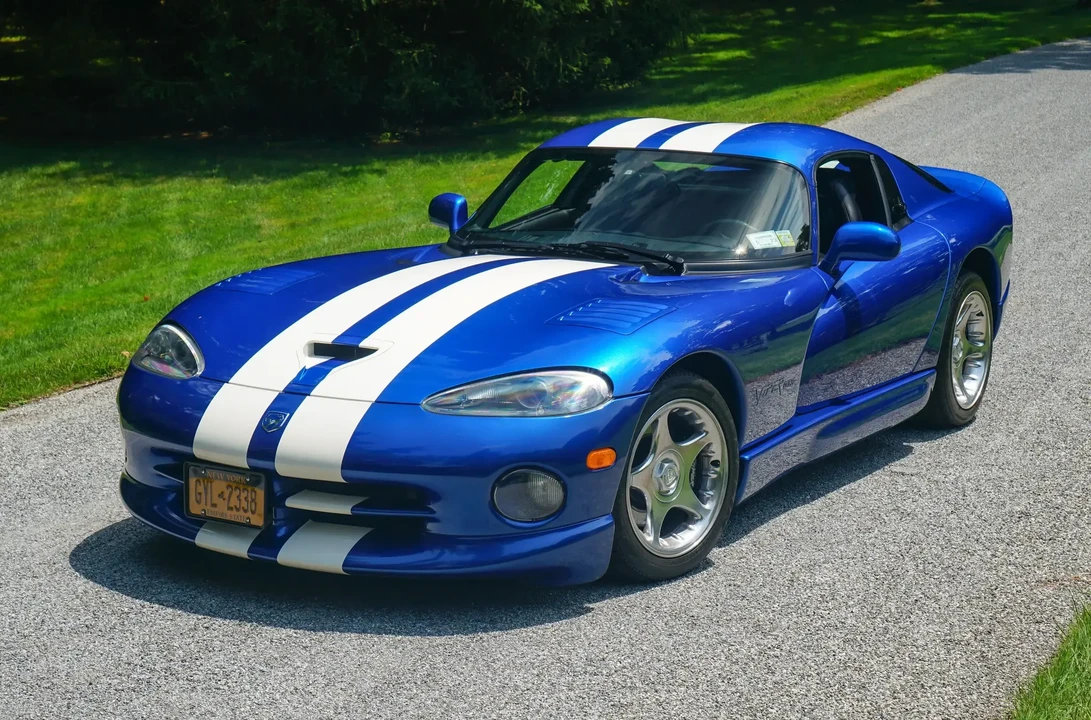 1996 Dodge Viper GTS 2nd Gen - Image 4 of 6