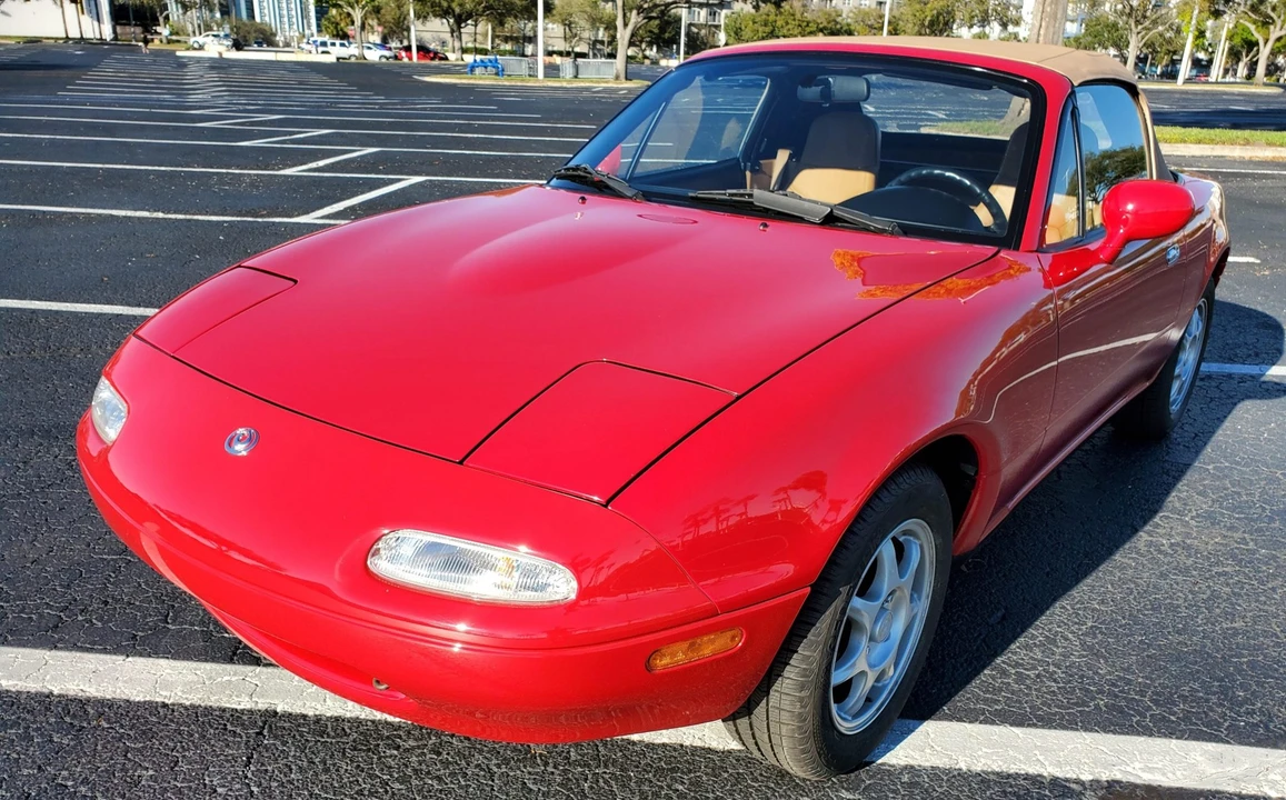 1996 Mazda NA MX-5 Miata - Image 2 of 31