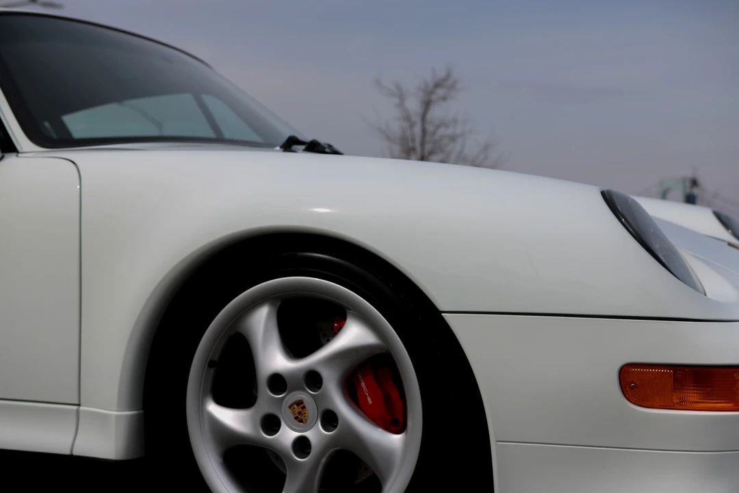 1996 Porsche 993 Carrera 4S - Image 16 of 31