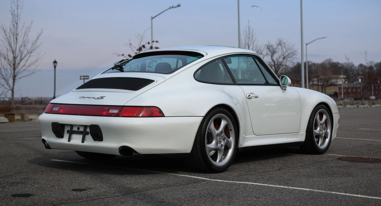 1996 Porsche 993 Carrera 4S - Image 9 of 31
