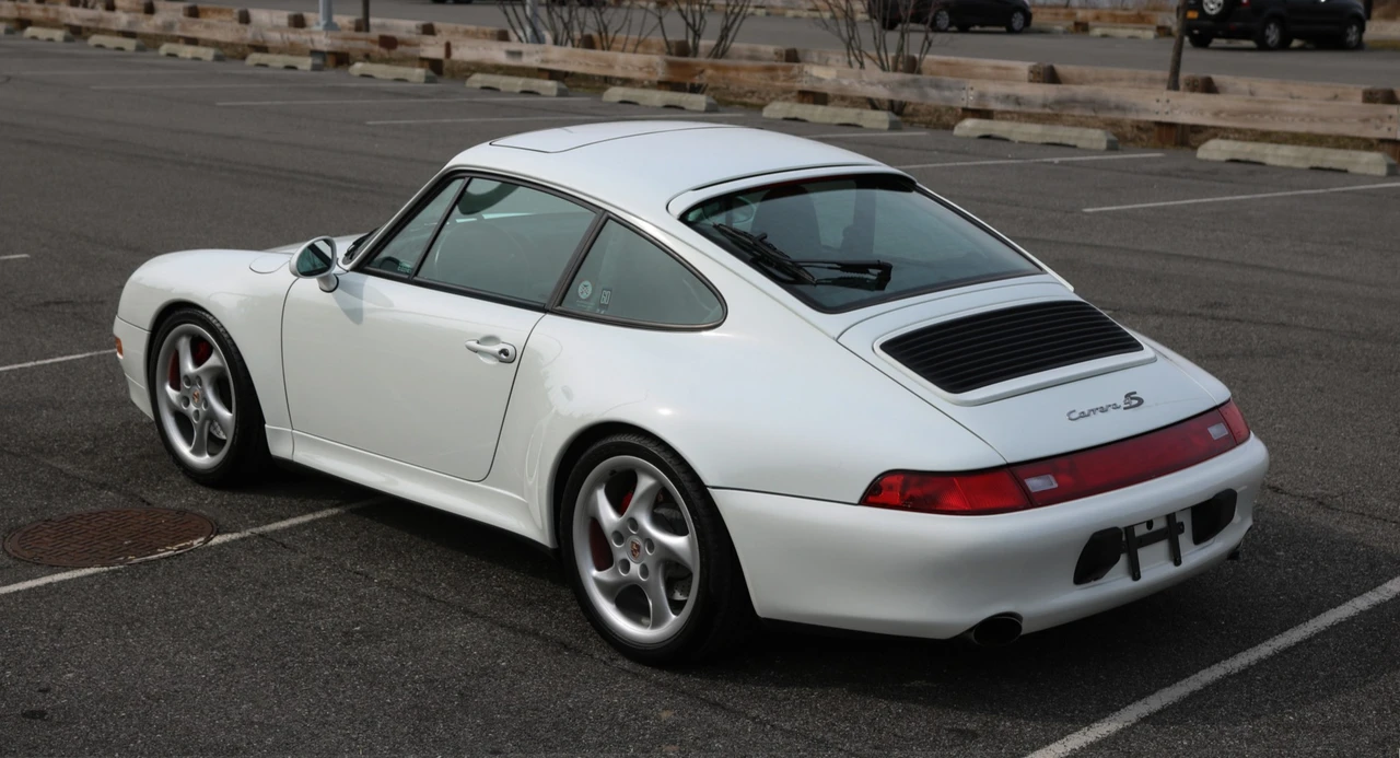 1996 Porsche 993 Carrera 4S - Image 11 of 31