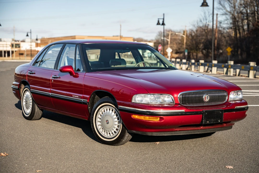 1997 Buick LeSabre - Image 11 of 31