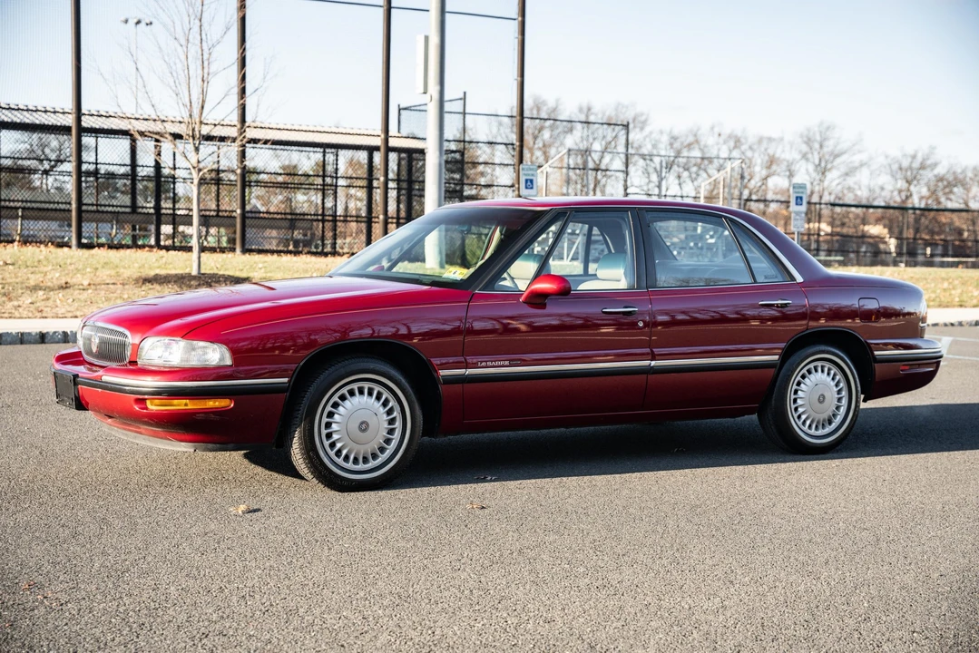 1997 Buick LeSabre - Image 3 of 31