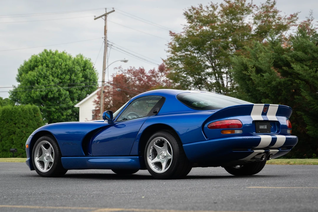 1997 Dodge Viper GTS 2nd Gen - Image 5 of 31
