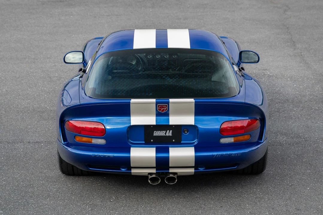 1997 Dodge Viper GTS 2nd Gen - Image 14 of 31