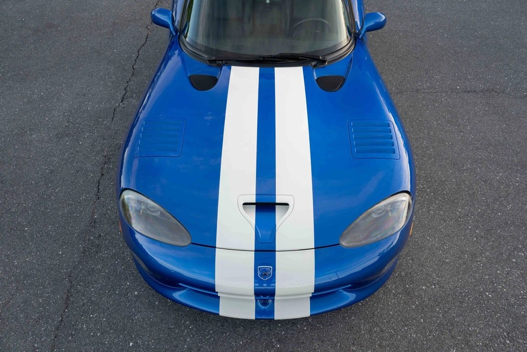 1997 Dodge Viper GTS 2nd Gen - Image 19 of 31