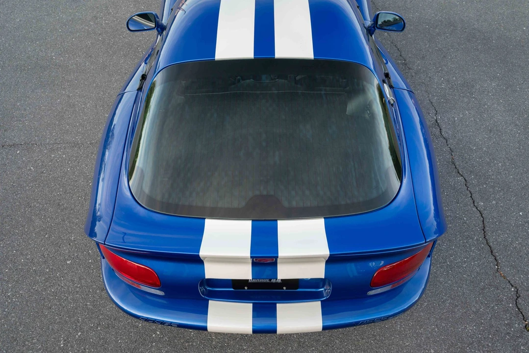 1997 Dodge Viper GTS 2nd Gen - Image 22 of 31