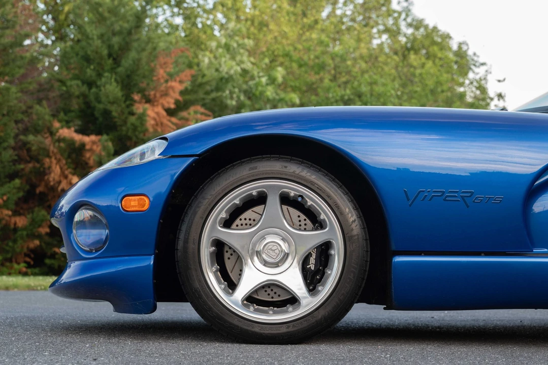 1997 Dodge Viper GTS 2nd Gen - Image 29 of 31