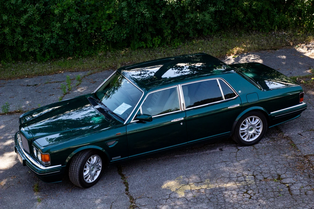 1998 Bentley Brooklands - Image 2 of 31