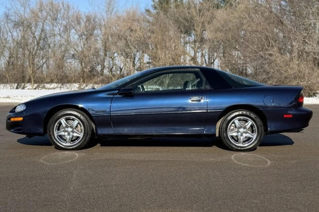 1998 Chevrolet Camaro Z28 4th Gen - Image 3 of 7