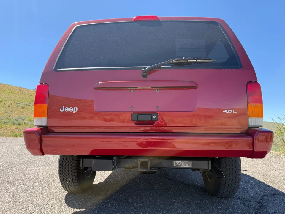 1998 Jeep XJ Cherokee - Image 9 of 31