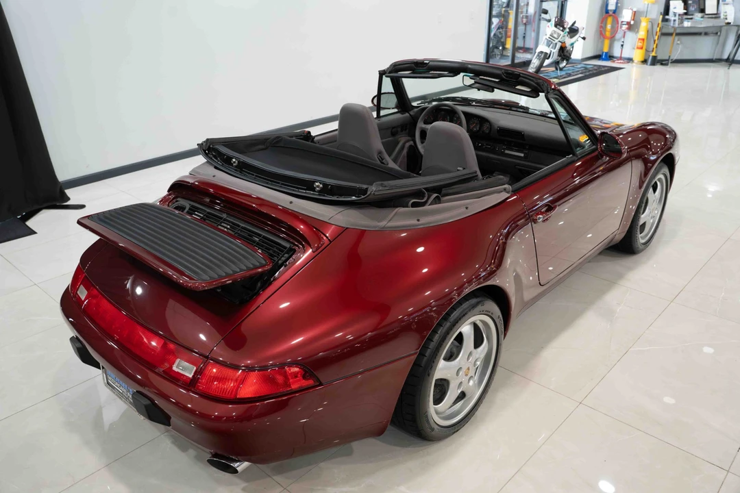 1998 Porsche 993 Carrera - Image 21 of 31