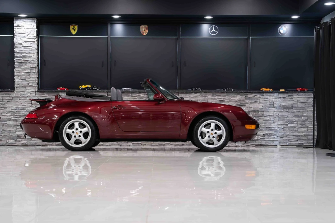 1998 Porsche 993 Carrera - Image 25 of 31
