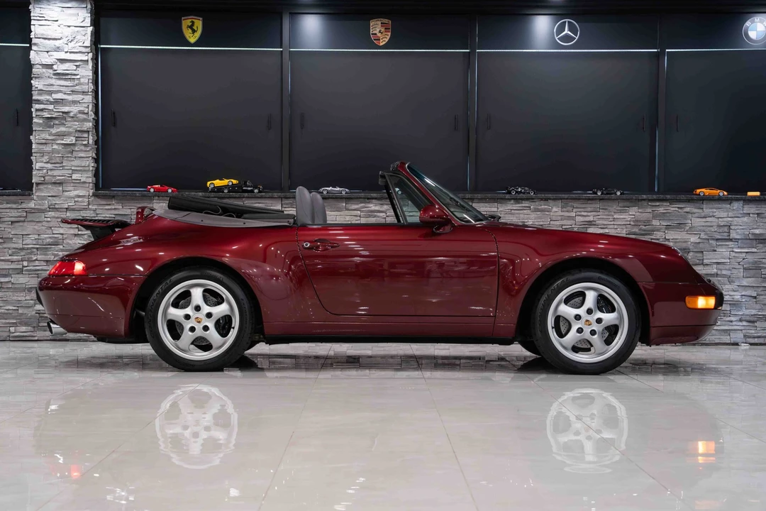 1998 Porsche 993 Carrera - Image 26 of 31
