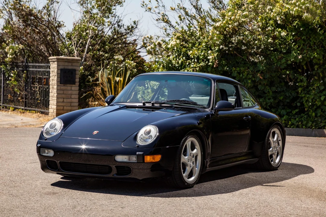 1998 Porsche 993 Carrera - Image 8 of 31