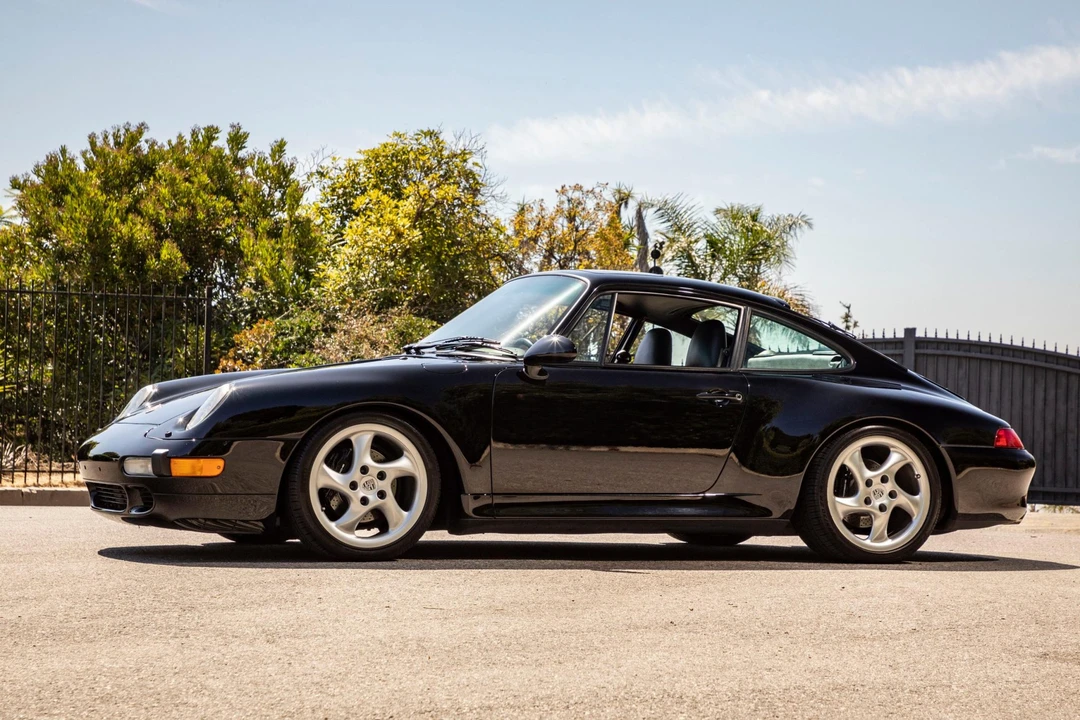 1998 Porsche 993 Carrera - Image 18 of 31