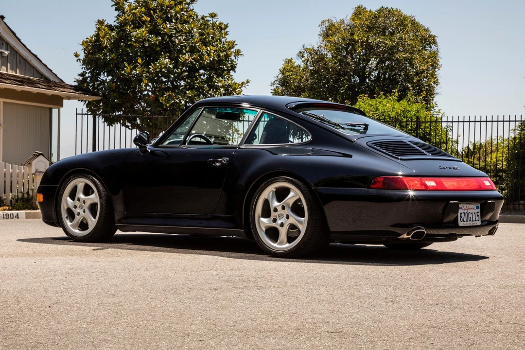 1998 Porsche 993 Carrera - Image 24 of 31