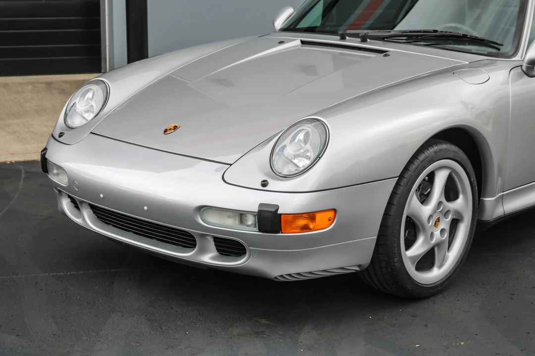 1998 Porsche 993 Carrera - Image 26 of 31