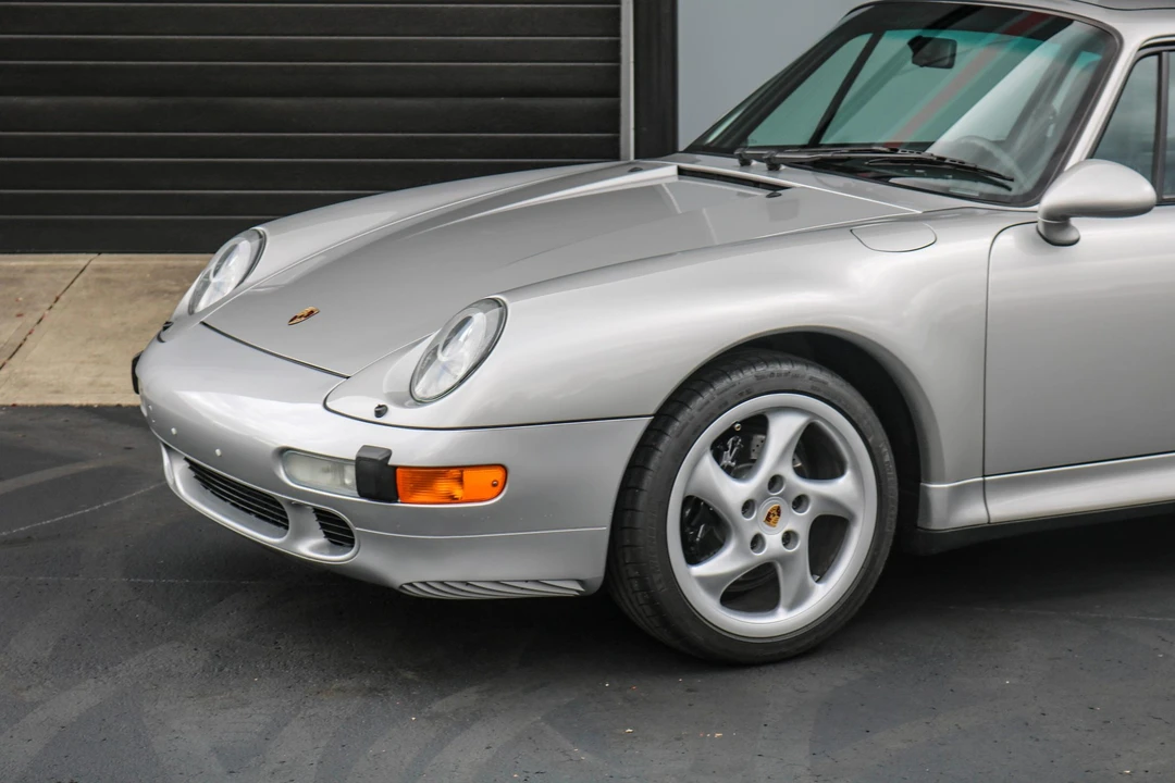 1998 Porsche 993 Carrera - Image 27 of 31