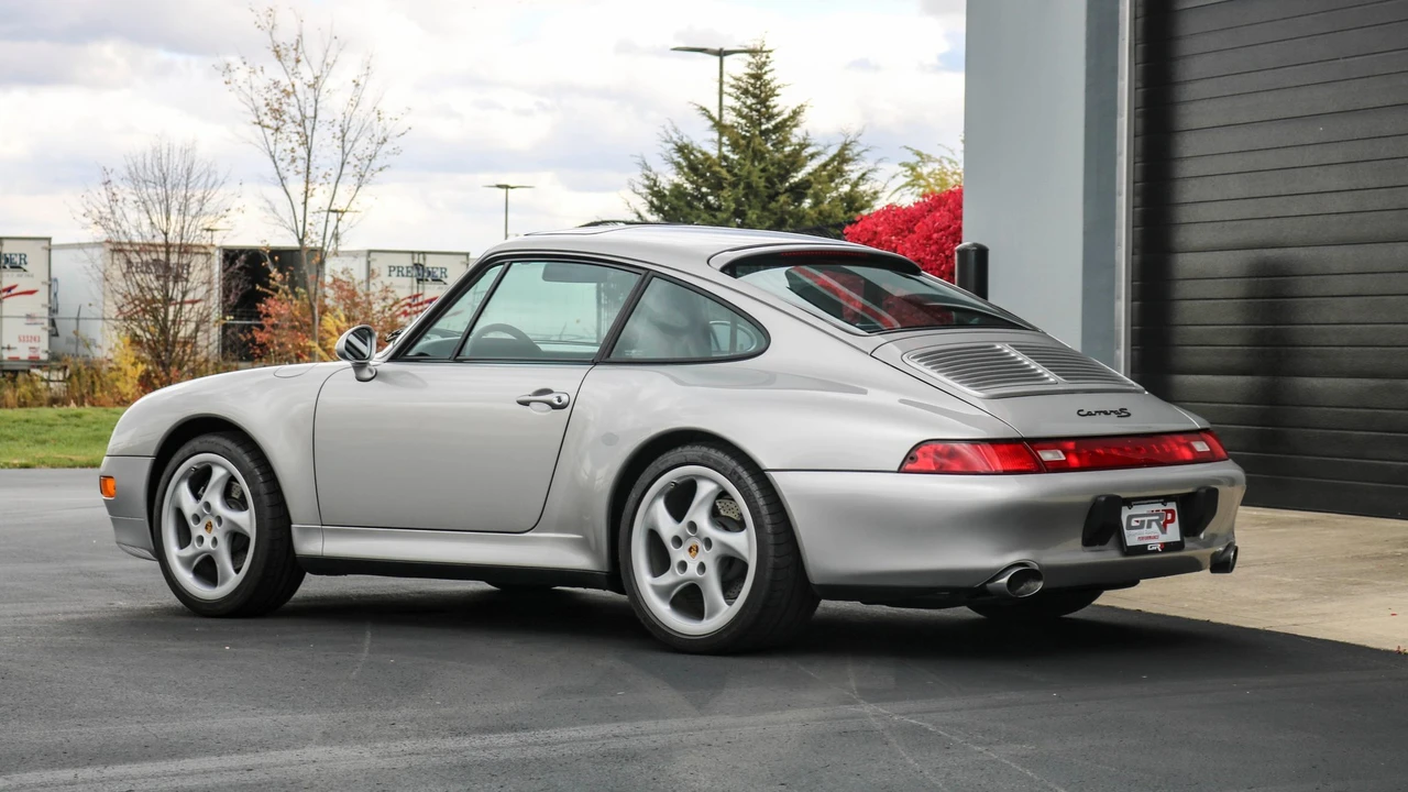 1998 Porsche 993 Carrera - Image 12 of 31