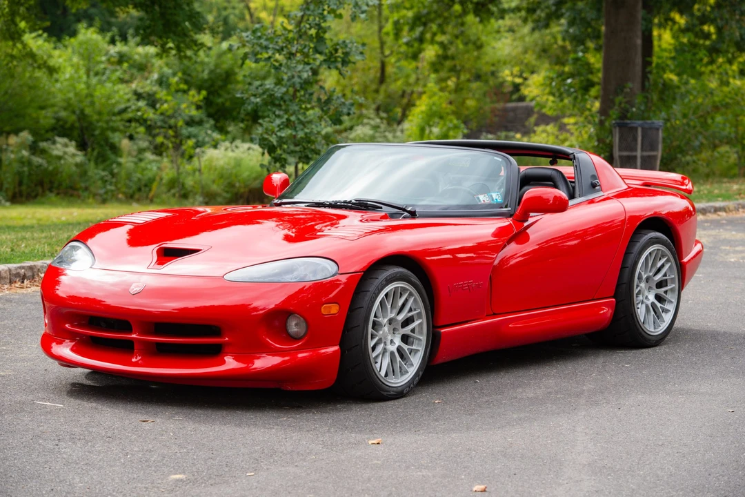 1999 Dodge Viper 2nd Gen - Image 2 of 31