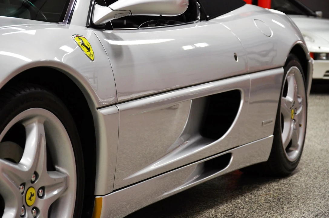 1999 Ferrari F355 Spider - Image 11 of 31