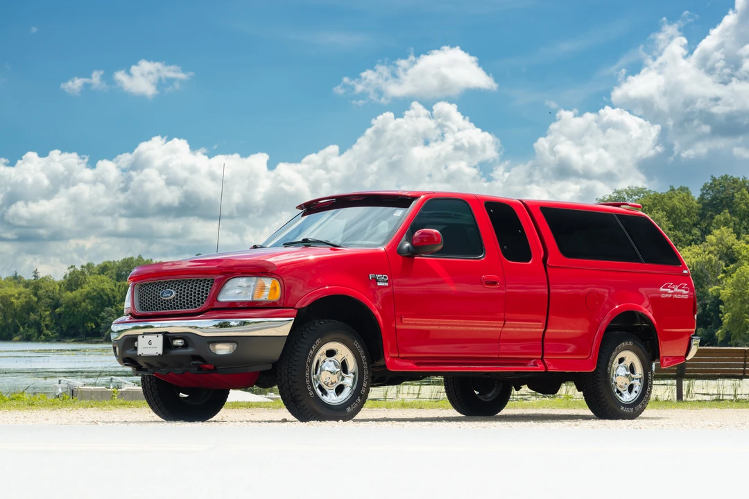 1999 Ford F-150 10th Gen - Image 2 of 31