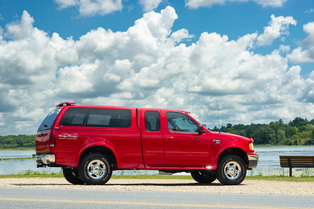 1999 Ford F-150 10th Gen - Image 9 of 31