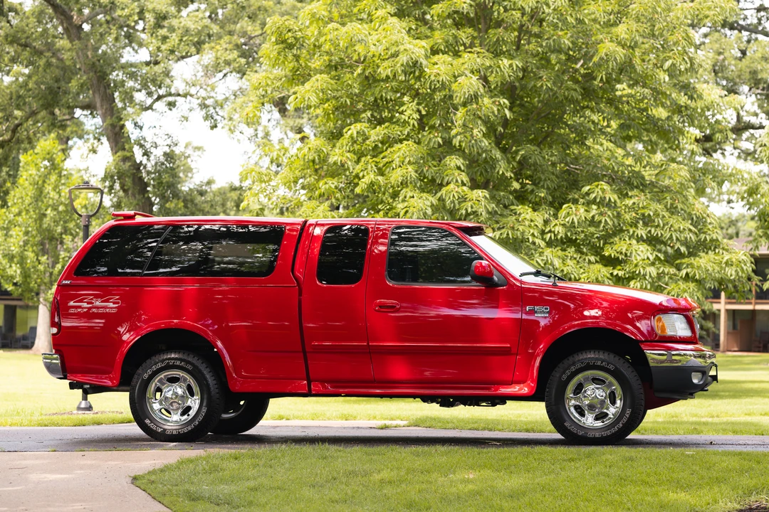 1999 Ford F-150 10th Gen - Image 25 of 31