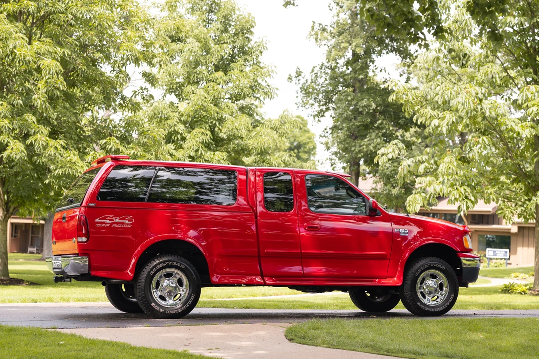 1999 Ford F-150 10th Gen - Image 24 of 31